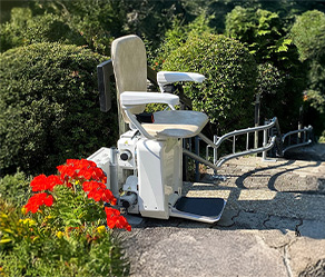 Silla Salvaescaleras curva para exterior